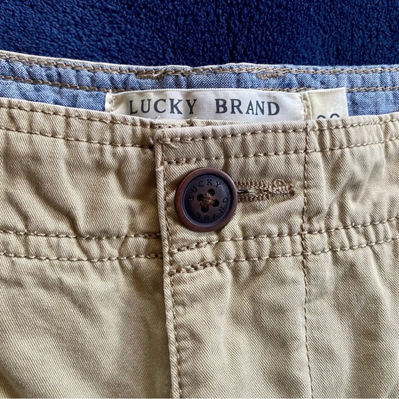 Lucky Brand EUC khaki shorts Men’s size 32 - Picture 2 of 5